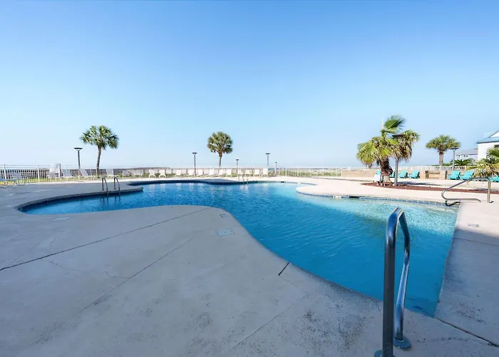 Waterview With Shared Pool Panoramic Balcony Views And Wifi *